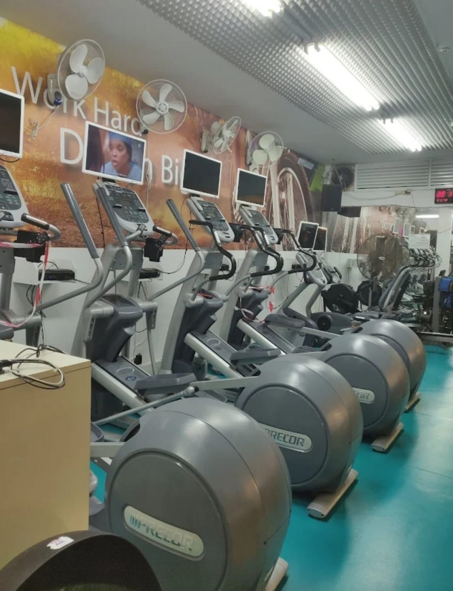 אולם/הול בזכרון יעקב